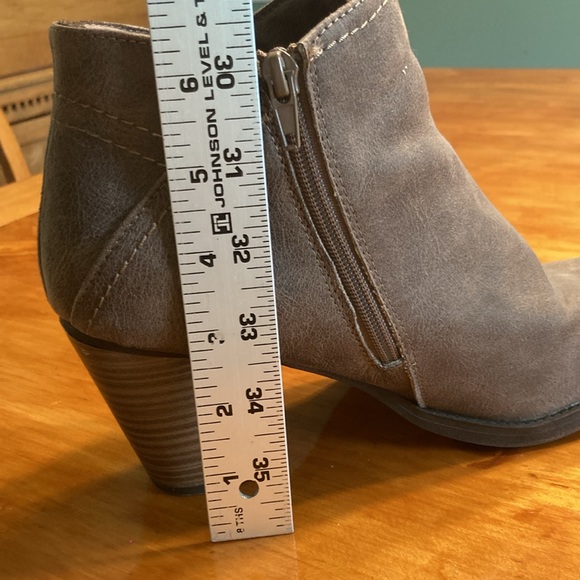 True Craft TC-Eloise Ankle Boots Womens Taupe Size 10M - Picture 15 of 15